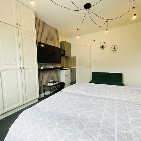 Cosy Bright Studio Apartment Close To Wembley Stadium London Kültér fotó