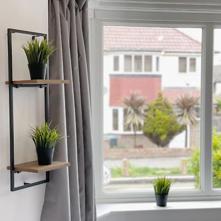 Cosy Bright Studio Apartment Close To Wembley Stadium London Kültér fotó